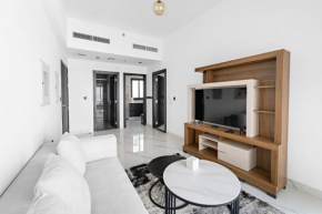 Modern 1-Bedroom Apart with pool gym and hammam